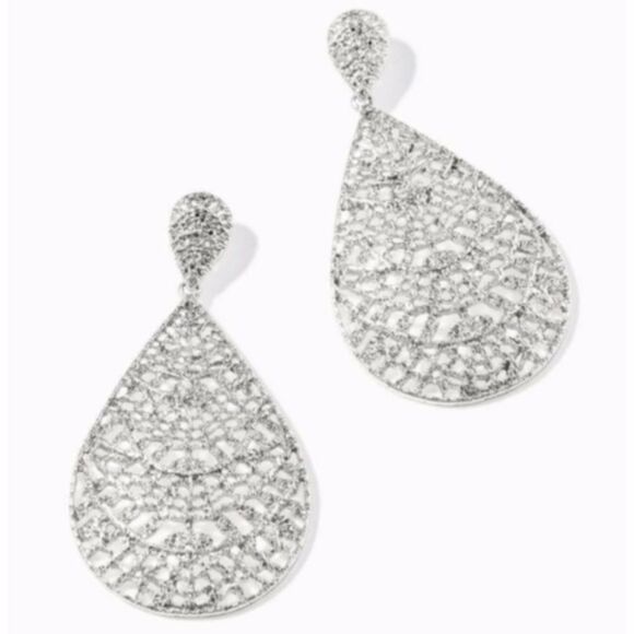 stella & dot ~ thea chandelier statement earrings ~ silver lace - Picture 4 of 7